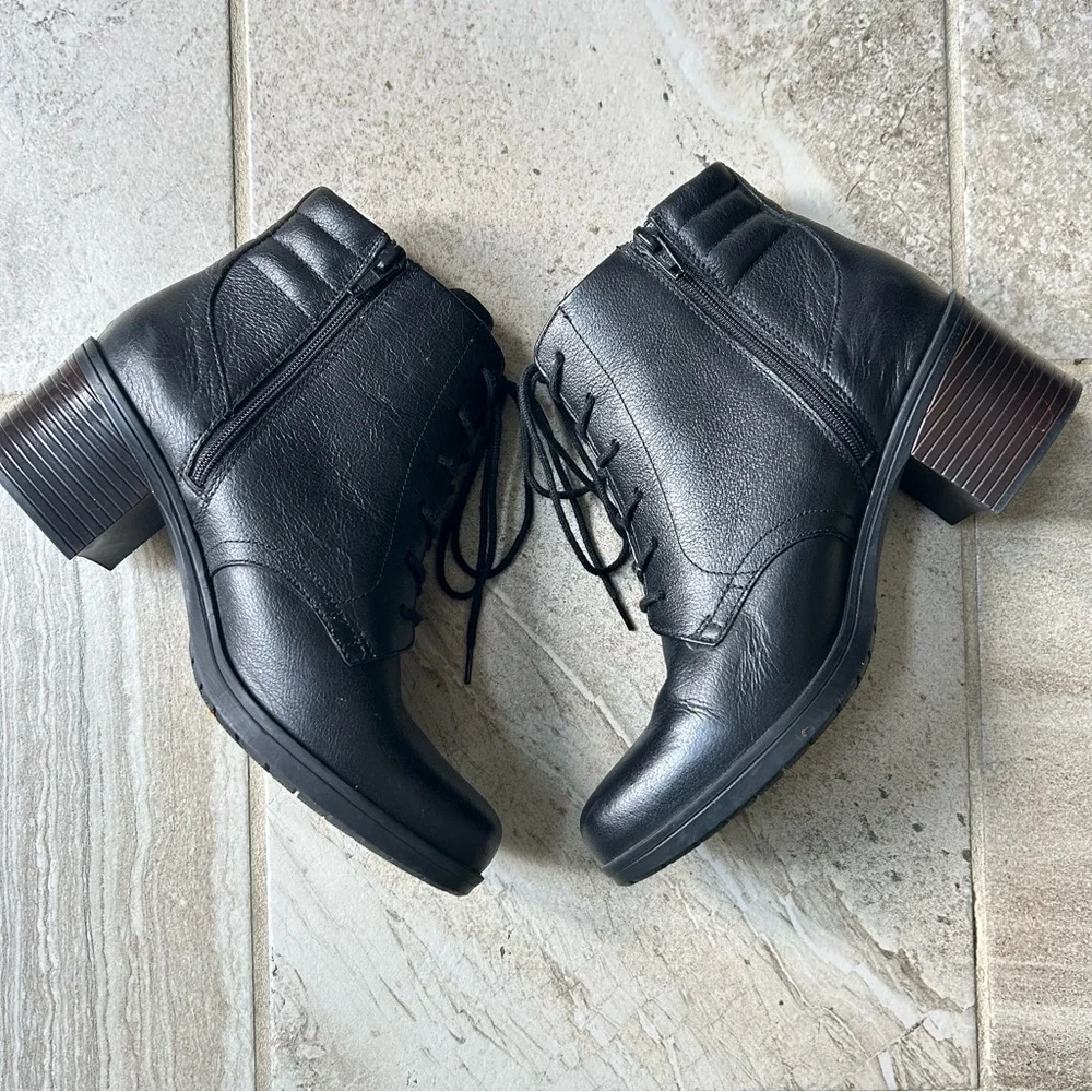 Clarks Women’s Hollis Jasmine Black Leather Lace Up Ankle Boots, Size 8.5M - Picture 8 of 13